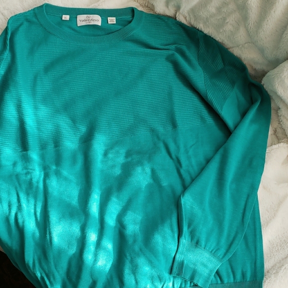 Host Pick 🥂 Vintage Valentino Uomo Teal Sweater - Picture 4 of 9